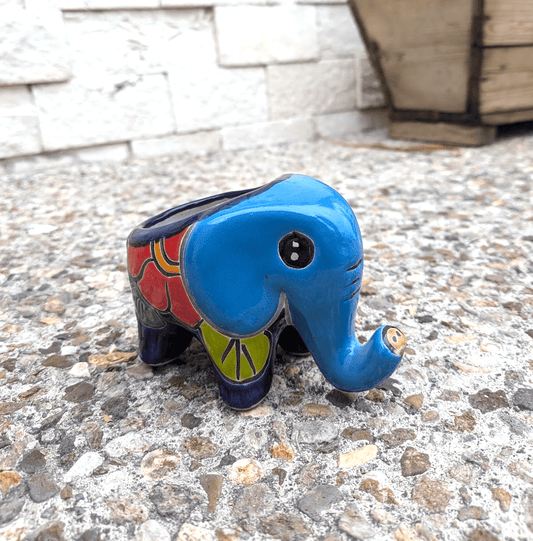 Case of 8 Talavera mini elephant pot